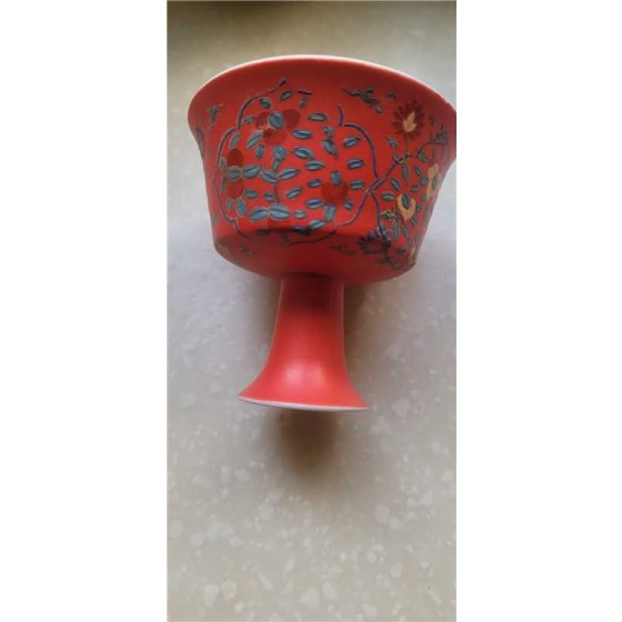 Coral Red Ground Famille Rose Gilded Stem Cup