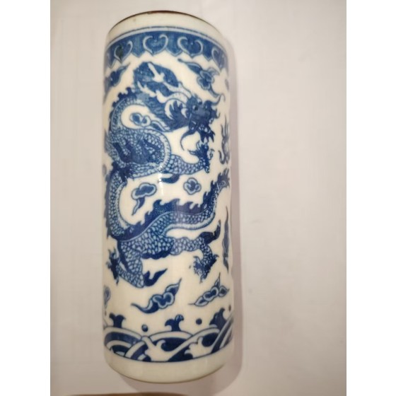 Kangxi‑Era Blue‑and‑White Dragon‑Phoenix Brush Pot, Qing Dynasty