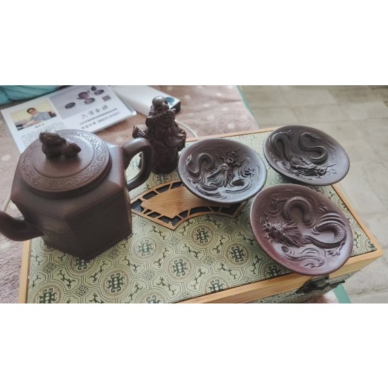 Six-sided Zisha Tea Set, Signed Gu Jingzhou