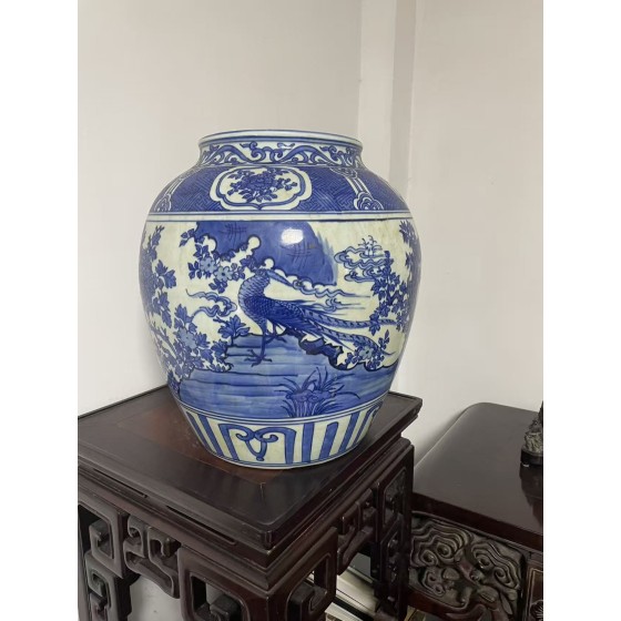 Large Blue and White Jar with Golden Pheasant and Peony Pattern