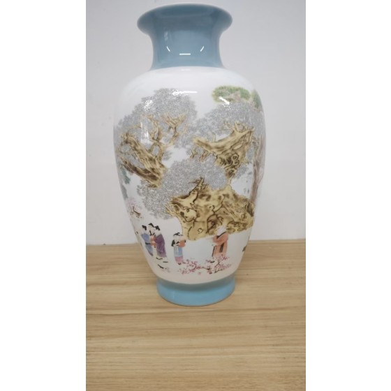 Blue and White Globular Vase with Children-at-play Patterns