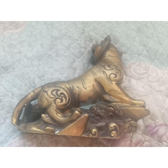 Bronze Roaring Tiger "Blessing Arrives" Ornament