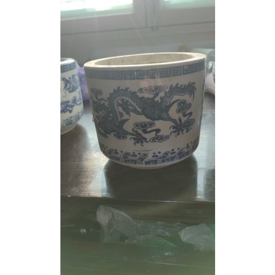 Blue and White Dragon Pattern Straight Censer