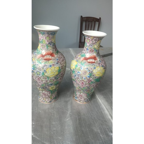 Pastel Hundred Blossoms Guanyin Vase (Pair)