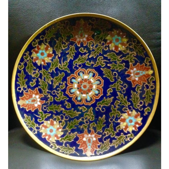 Cloisonne Appreciation Plate with Treasure Flower Pattern on Blue Ground