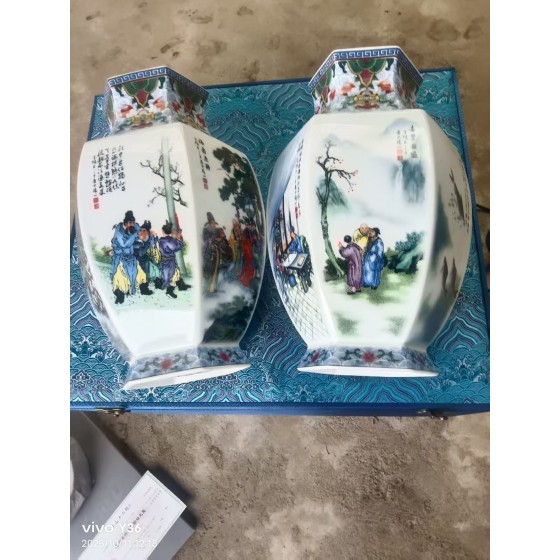 "Twelve Masterpieces of Zhushan" Hexagonal Vase, Co-created by Wang Xiliang and Wang Cai