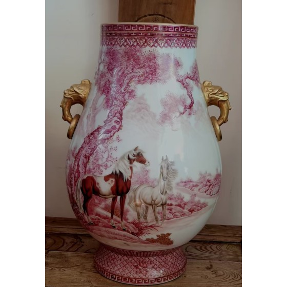 Rouge Red Pine & Horse Pattern Gilded Beast-Ear Niu Head Zun