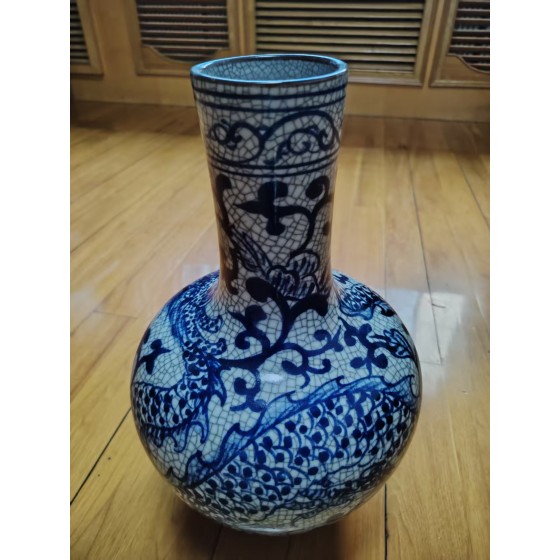 Ge Glaze Blue and White Celestial Sphere Vase with Dragon Pattern