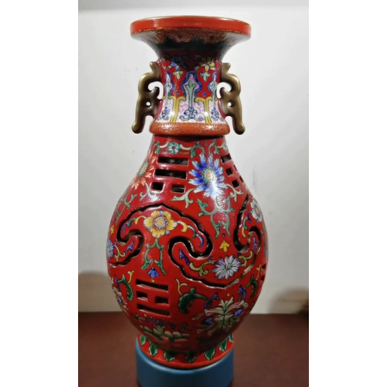 Red Ground Famille Rose Hollow Vase with Ruyi Ears