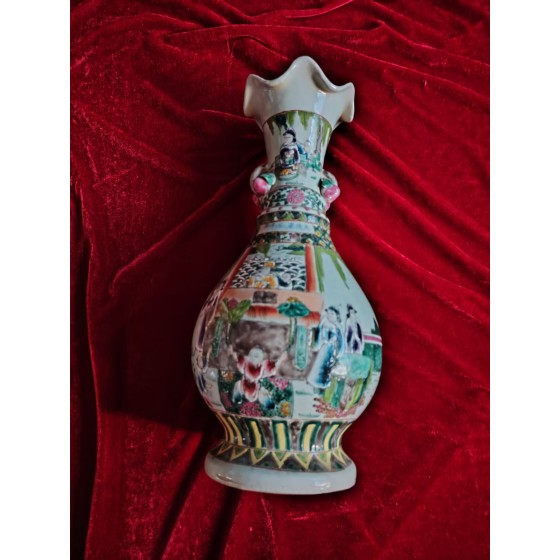 Late Qing Guangcai Figural Ornamental Vase with Lotus Mouth and Double Ears