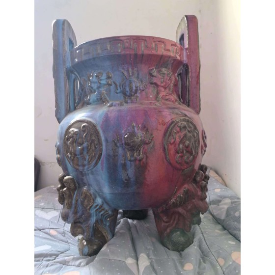 Tripod‑style Censer